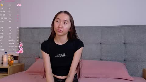 Akia online show from 09-25-25, 06:17