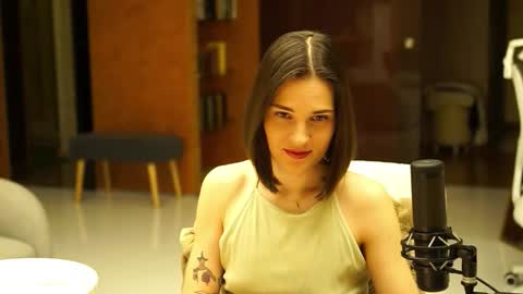 Snapshot of adagrand chatting on 12-18-25, 12:44 Ada online show from 12-18-25, 12:44