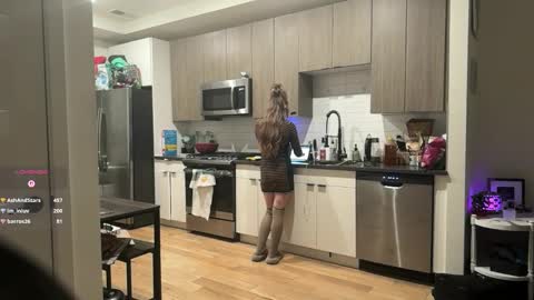 Snapshot of adalinarae chatting on 03-02-25, 11:42 Adalina Rae online show from 03-02-25, 11:42