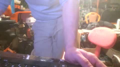 Snapshot of adam000985057 chatting on 12-05-25, 02:09 adam000985057 online show from 12-05-25, 02:09