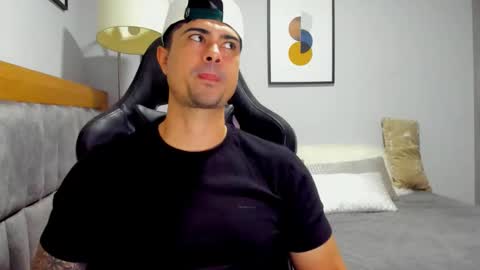 adam clarke online show from 01-09-26, 03:09