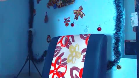 adam hot11 online show from 12-10-24, 01:00