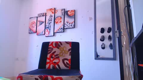 adam hot11 online show from 01-12-25, 05:54