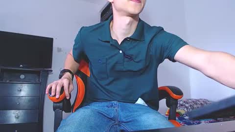 Snapshot of adam_hot11 chatting on 02-15-26, 10:06 adam hot11 online show from 02-15-26, 10:06