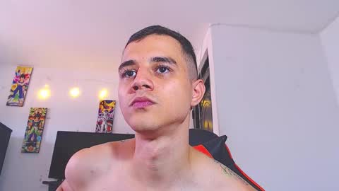 Snapshot of adam_hot11 chatting on 03-10-26, 09:09 adam hot11 online show from 03-10-26, 09:09