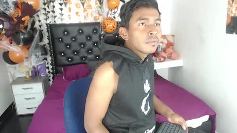 adam_morgan2 online show from 10-12-25, 03:55