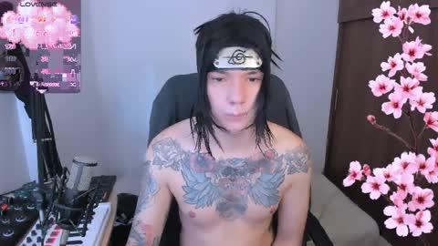Snapshot of adam_rocket chatting on 04-08-26, 03:12 Adam online show from 04-08-26, 03:12