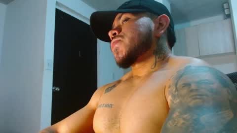 adam shilder7 online show from 04-23-26, 11:51