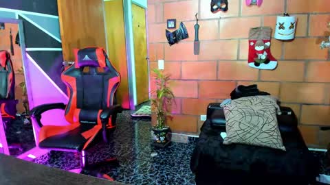 Adam Valencia online show from 02-15-25, 12:48