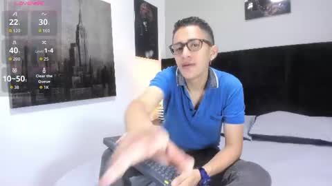 adam_walker_1 online show from 06-10-26, 03:00