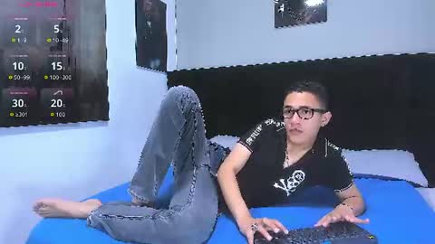 adam_walker_1 online show from 07-17-26, 03:39