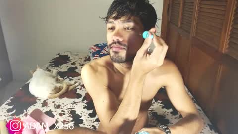 instagram  adam x256 online show from 01-04-25, 12:38