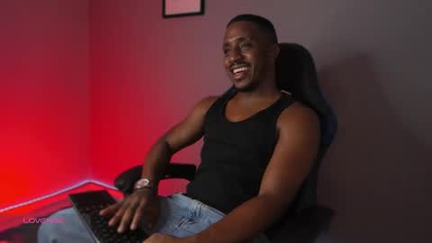 Snapshot of adamart7 chatting on 09-18-25, 02:02 adamart7 online show from 09-18-25, 02:02