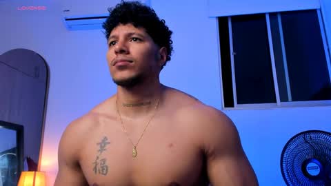 adambrocs1 online show from 04-09-26, 02:44