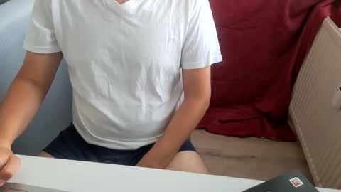 Adam online show from 09-28-25, 11:37