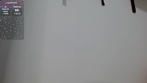 Snapshot of adams_niki chatting on 01-22-25, 06:52 ADAMS Y NIKI online show from 01-22-25, 06:52