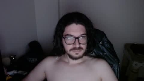 Snapshot of adamussutekh chatting on 06-12-26, 12:26 Adam online show from 06-12-26, 12:26