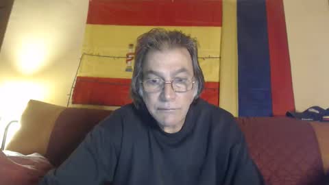Snapshot of adan51 chatting on 05-04-26, 04:52 Adan online show from 05-04-26, 04:52