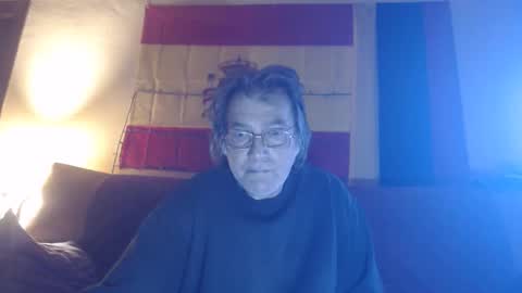 Snapshot of adan51 chatting on 05-07-26, 05:24 Adan online show from 05-07-26, 05:24
