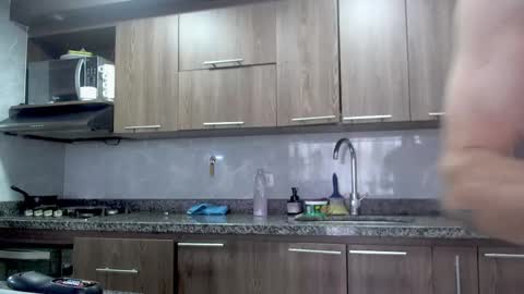 Snapshot of adan_eva960 chatting on 02-25-25, 12:55 eva online show from 02-25-25, 12:55