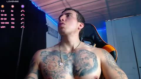 Snapshot of adan_hudson chatting on 11-13-25, 03:55 Anderson online show from 11-13-25, 03:55