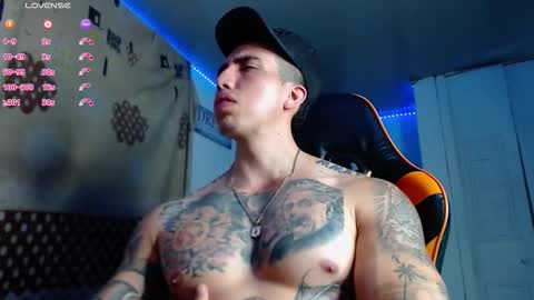 Snapshot of adan_hudson chatting on 11-25-25, 02:00 Anderson online show from 11-25-25, 02:00