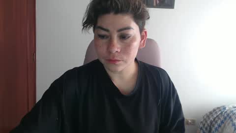 adan_romanoff online show from 09-11-25, 04:40