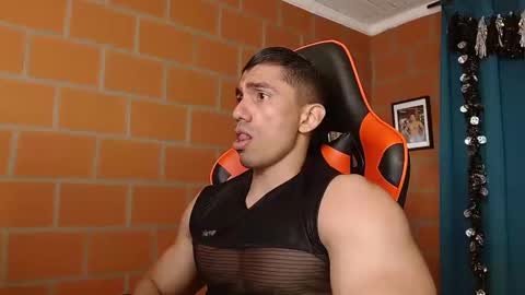 Adan Sin online show from 01-15-25, 03:07