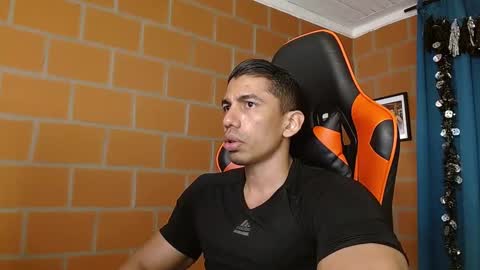 Adan Sin online show from 01-20-25, 05:16