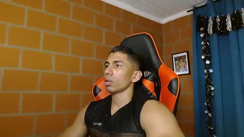 Adan Sin online show from 01-29-25, 07:00