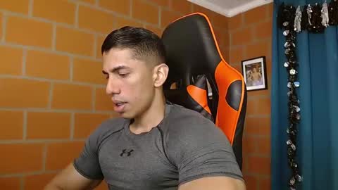 Adan Sin online show from 02-01-25, 02:56