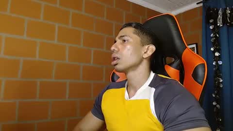 Adan Sin online show from 02-27-25, 02:54