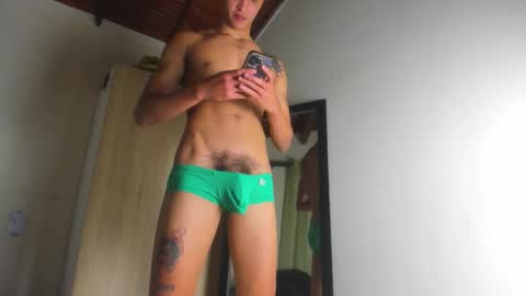   online show from 12-05-25, 03:37