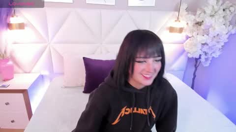 adara_carter_ online show from 12-15-25, 03:33