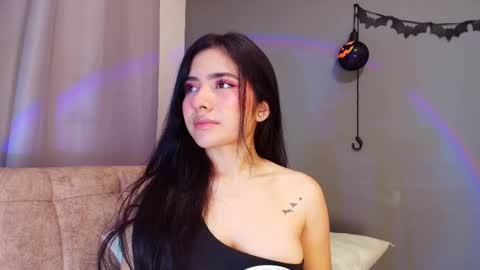  Adara Johnson  online show from 10-03-25, 11:51