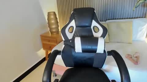 A D A R N A online show from 11-12-25, 07:46