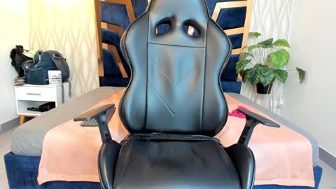 Snapshot of adbel_sady chatting on 12-27-24, 02:12 adbel sady online show from 12-27-24, 02:12