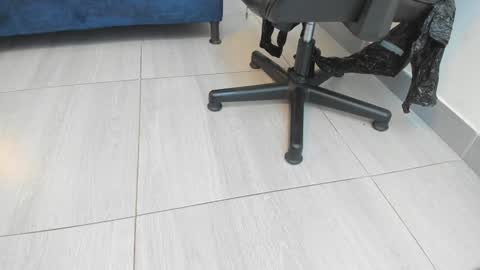 Snapshot of adbel_sady chatting on 01-10-25, 11:11 adbel sady online show from 01-10-25, 11:11