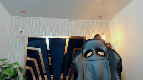 Snapshot of adbel_sady chatting on 02-19-25, 11:28 adbel sady online show from 02-19-25, 11:28