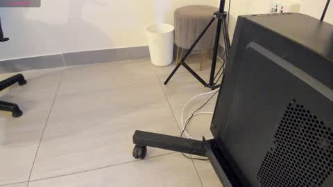 Snapshot of adbel_sady chatting on 02-27-25, 11:10 adbel sady online show from 02-27-25, 11:10