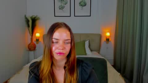 Addelia online show from 04-07-26, 01:44