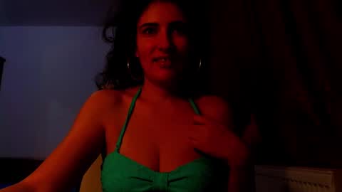 amy        online show from 02-01-25, 08:58