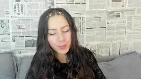 Snapshot of addiflower chatting on 12-22-24, 01:11 addi online show from 12-22-24, 01:11