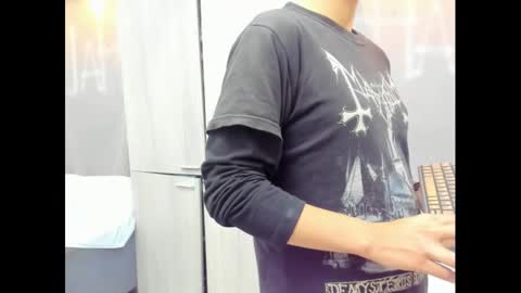 Snapshot of addiflower chatting on 10-19-25, 07:14 addi online show from 10-19-25, 07:14