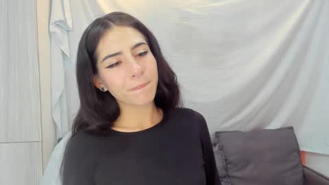 Snapshot of addiflower chatting on 12-14-25, 04:23 addi online show from 12-14-25, 04:23