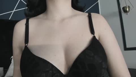 Ade  online show from 02-11-25, 07:48