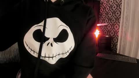 Snapshot of adeelinee chatting on 01-05-26, 07:50 Ade online show from 01-05-26, 07:50