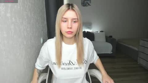 Adel online show from 04-24-26, 04:26