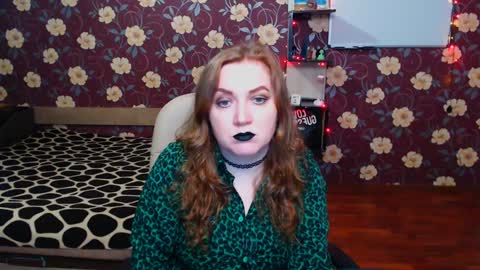 Snapshot of adel_redhead_ chatting on 02-05-25, 05:31 Adel online show from 02-05-25, 05:31