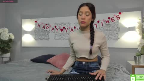 Adela Worsth online show from 02-15-25, 12:22